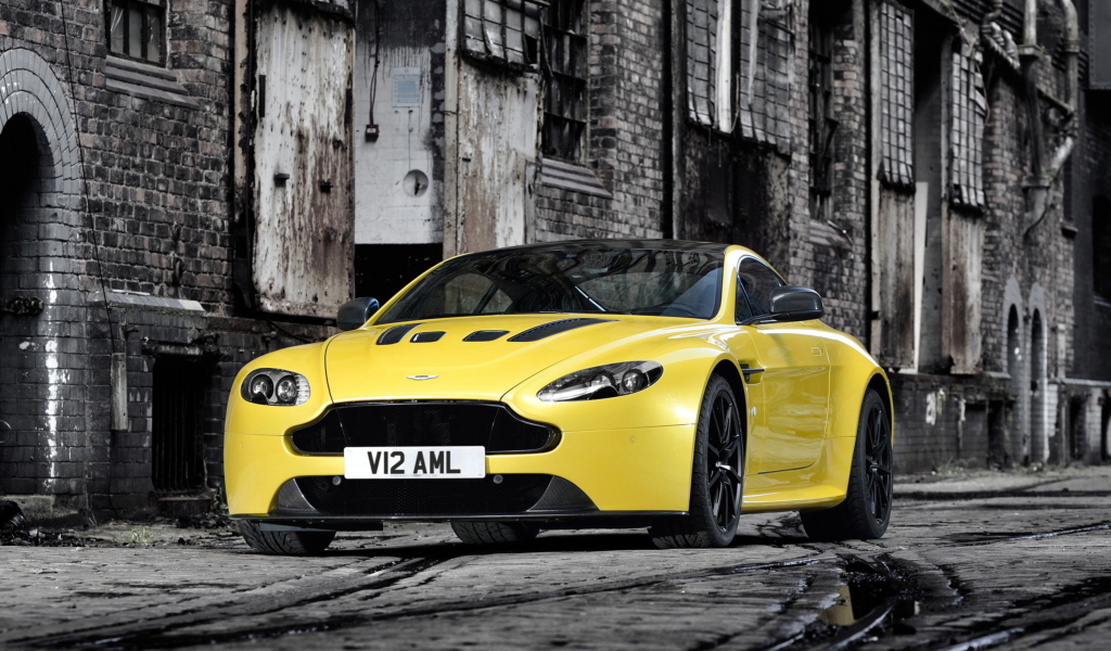 Fondo de pantalla Aston Martin 1024x600