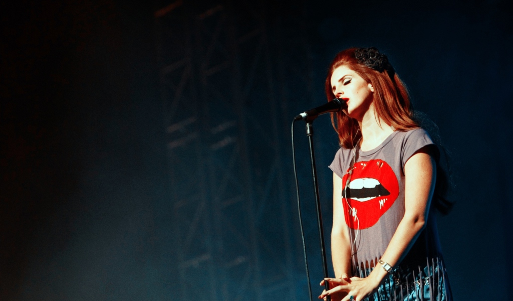 Lana Del Rey Concert screenshot #1 1024x600