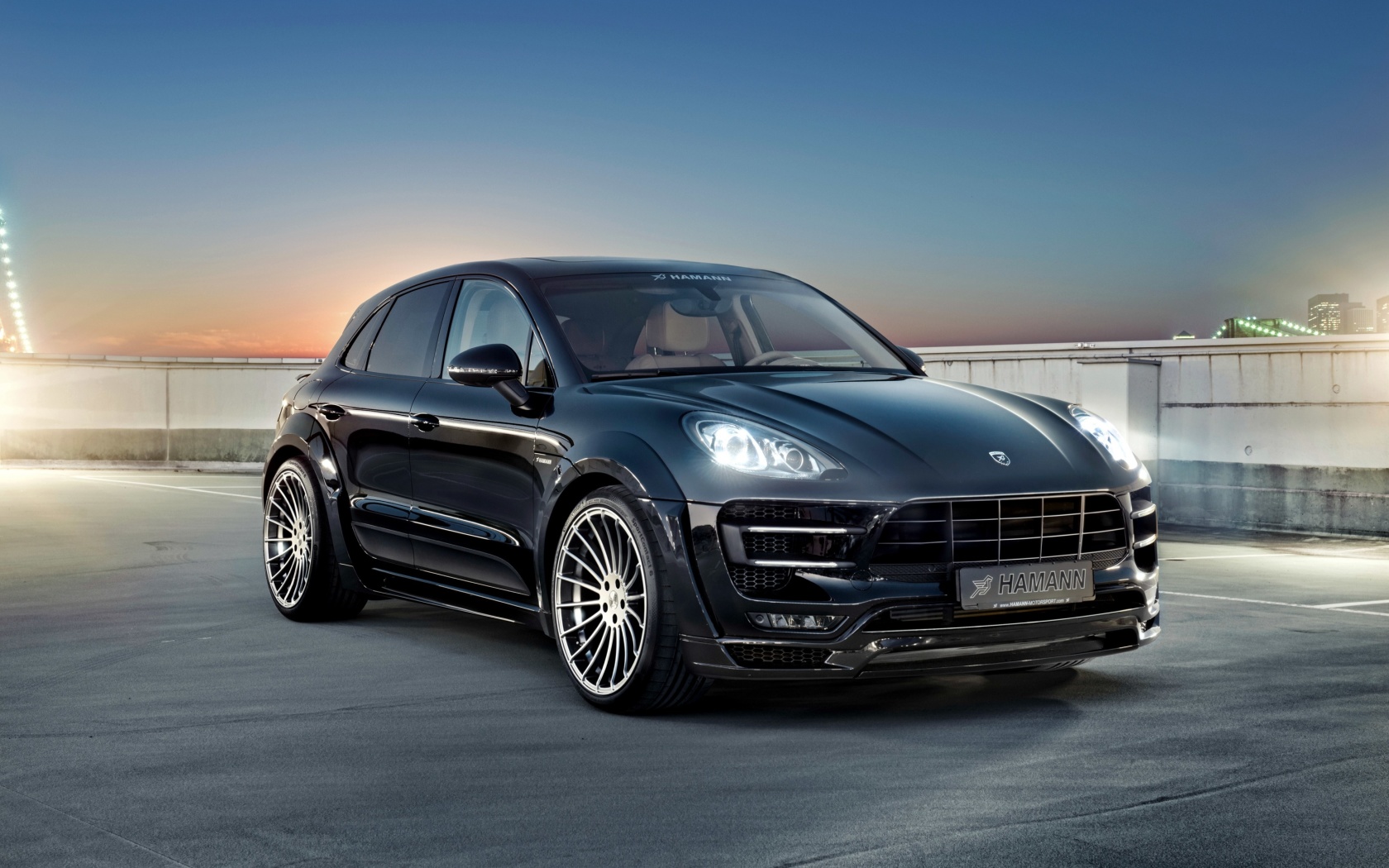 Das Porsche Macan S Hamann Wallpaper 1680x1050