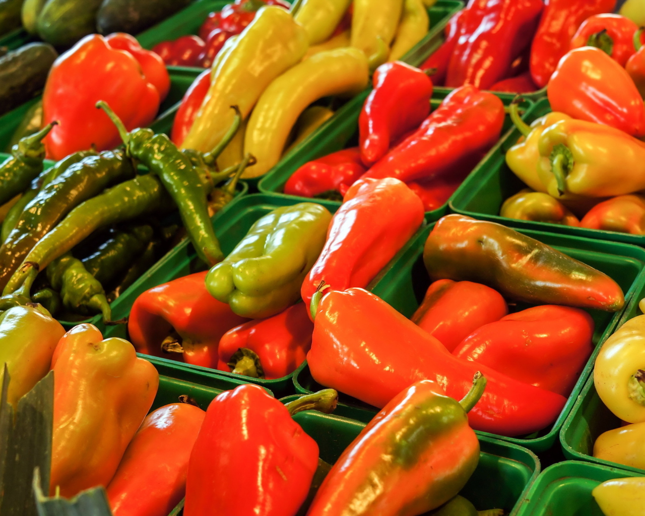 Das Colorful Peppers Wallpaper 1280x1024