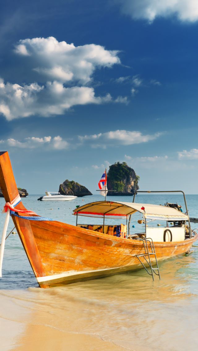 Fondo de pantalla Thai Boat 640x1136