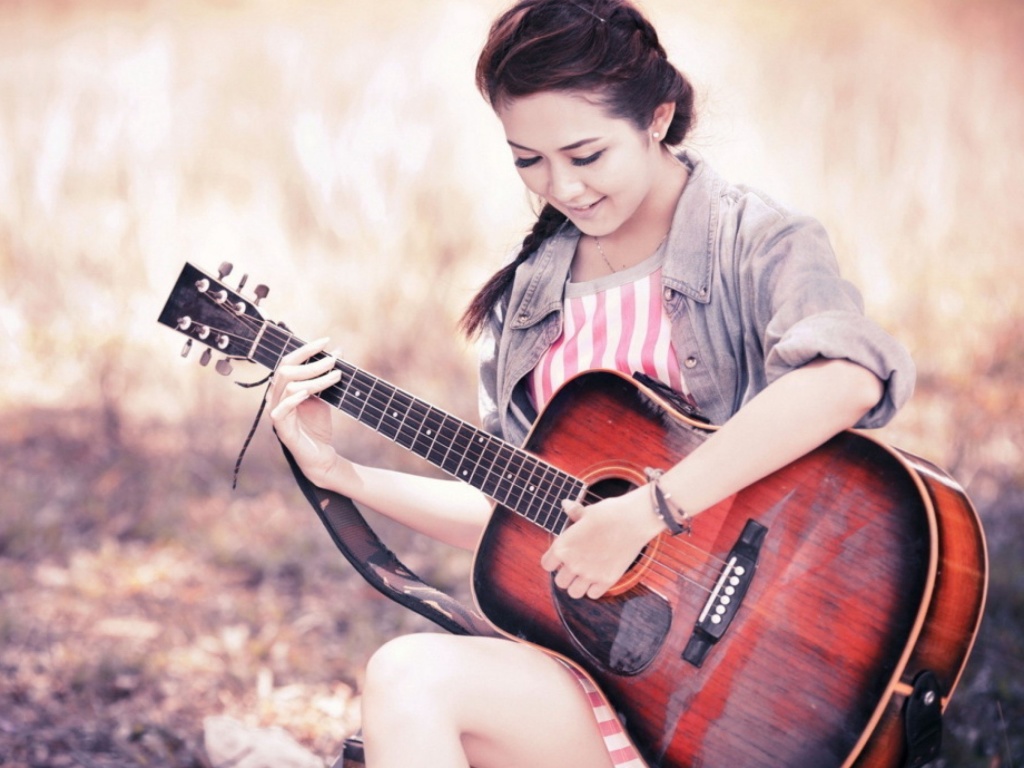 Chinese girl with guitar wallpaper 1024x768