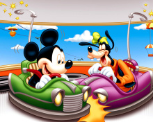 Das Mickey Mouse in Amusement Park Wallpaper 220x176
