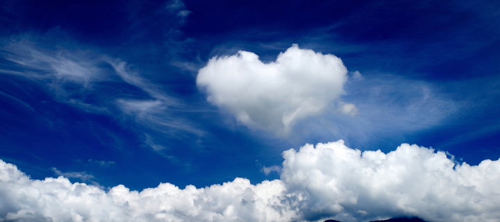 Heart In Blue Sky wallpaper 720x320