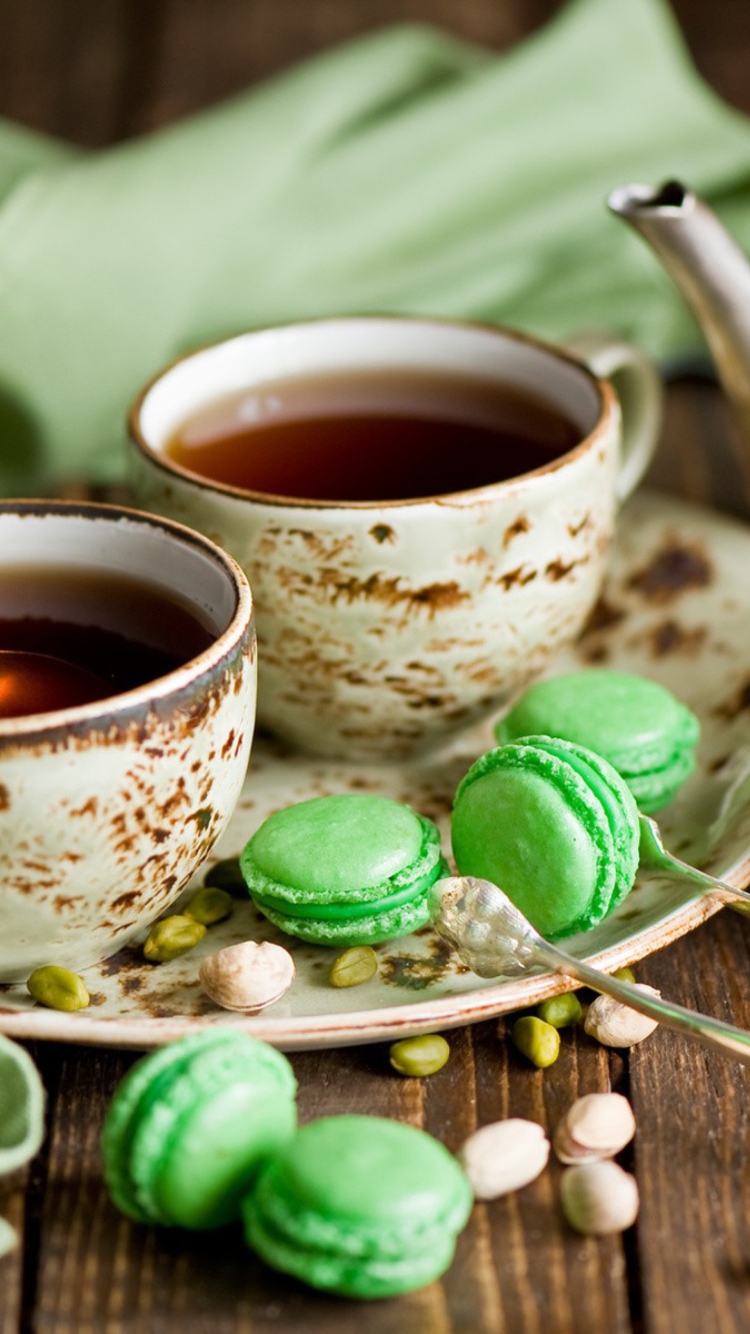 Fondo de pantalla Pistachio Macarons And Tea 750x1334