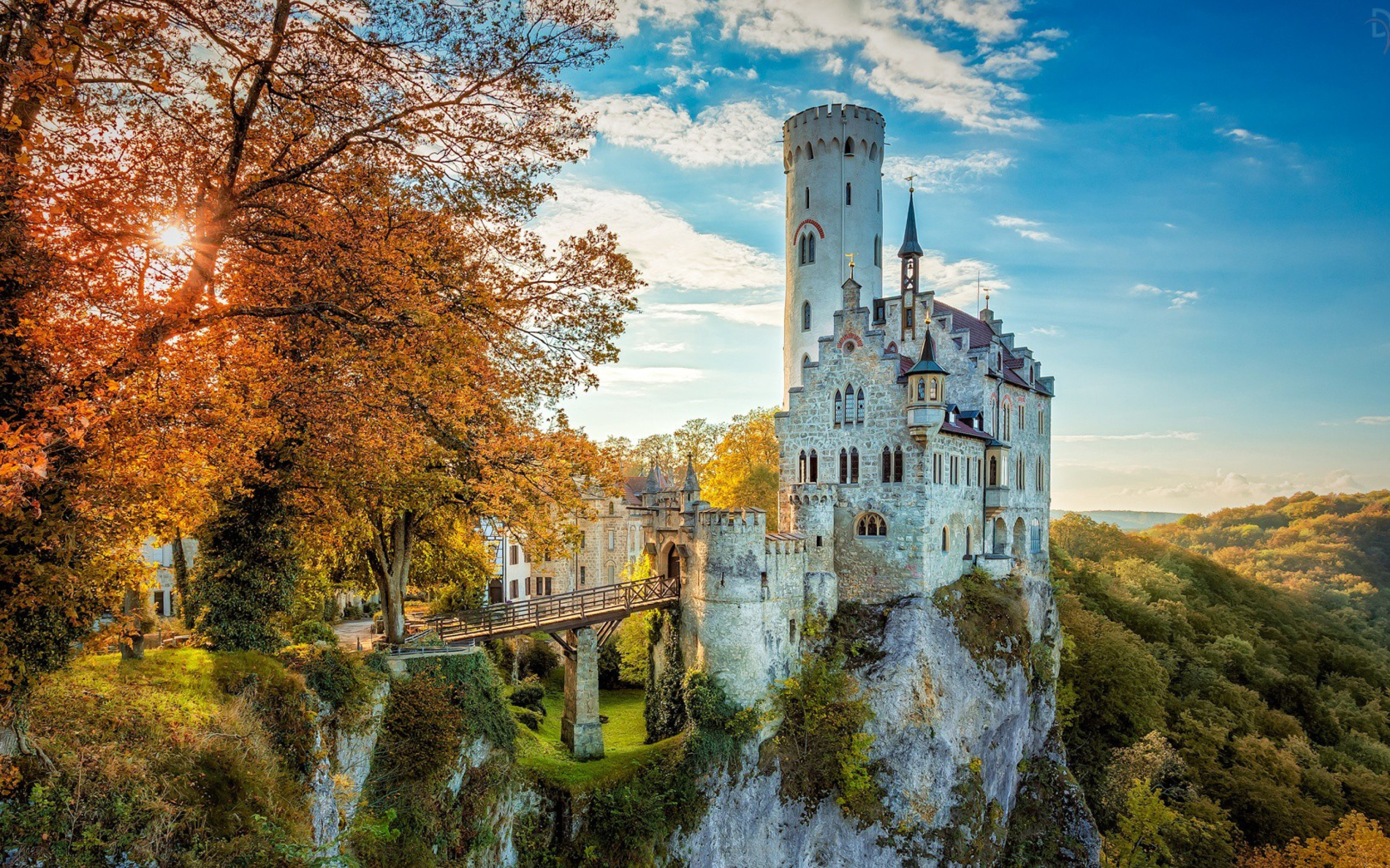 Fondo de pantalla Lichtenstein Castle in Wurttemberg 2560x1600