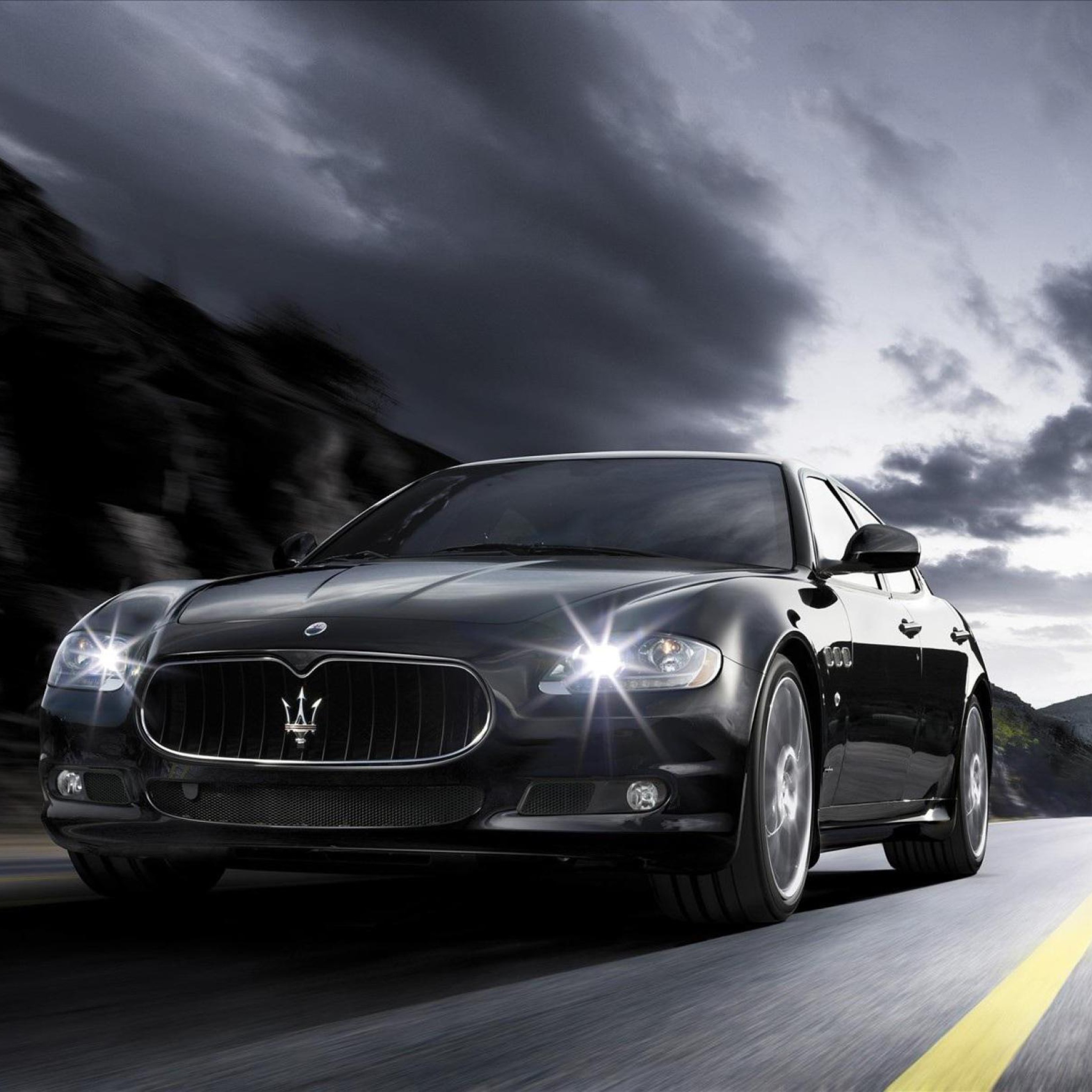 Screenshot №1 pro téma Maserati Quattroporte Sport GT S 2048x2048