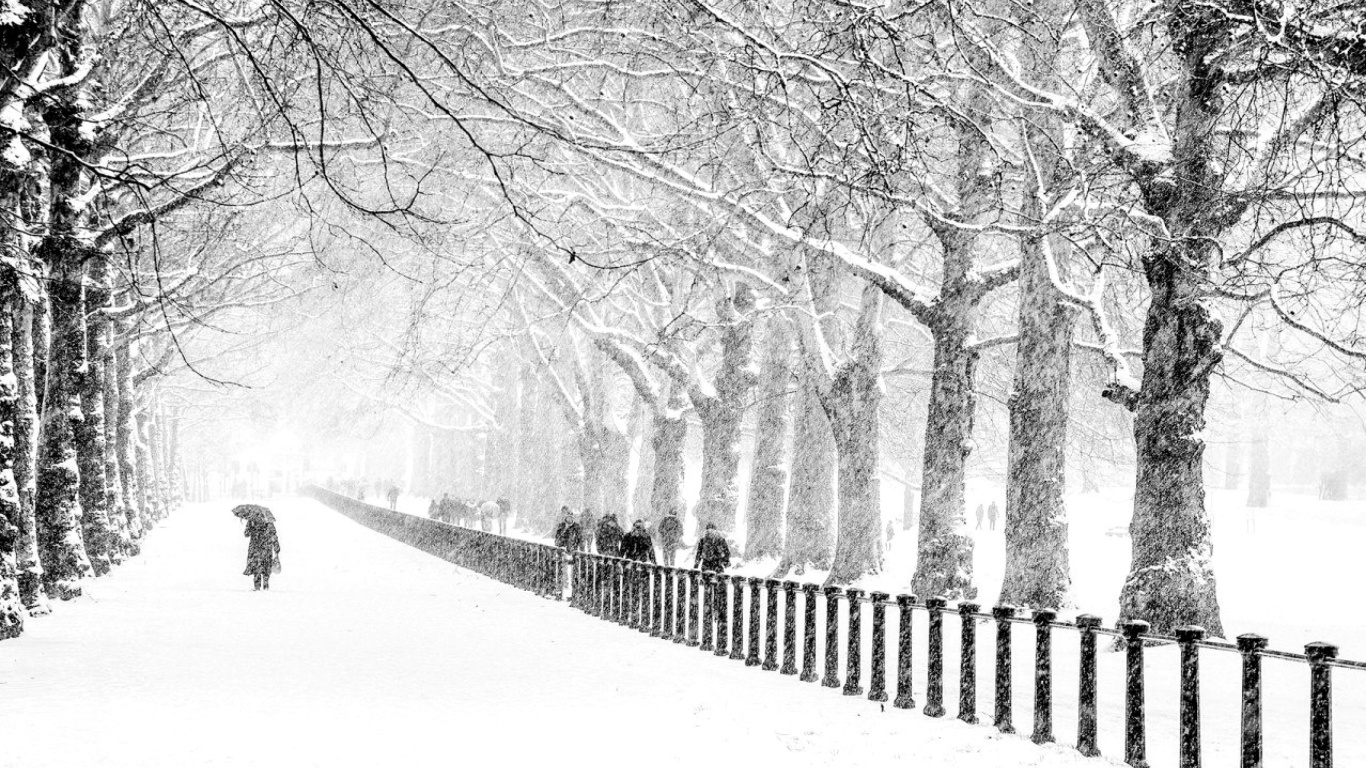 Winter Walk screenshot #1 1366x768
