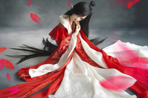 Обои Beautiful Doll In Japanese Kimono 480x320