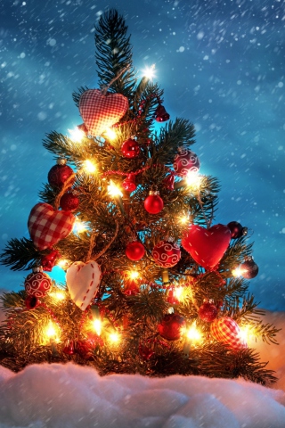 Das Beautiful Christmas Tree Wallpaper 320x480