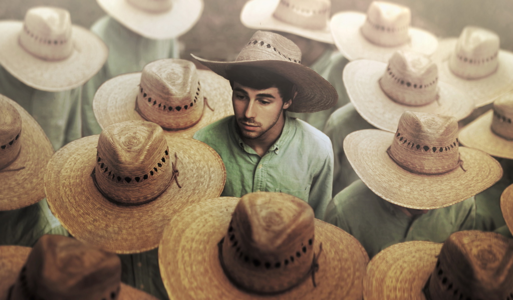 Fondo de pantalla Mexican Hats 1024x600