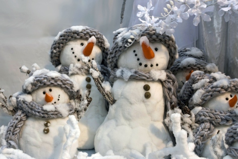 Snowmen wallpaper 480x320