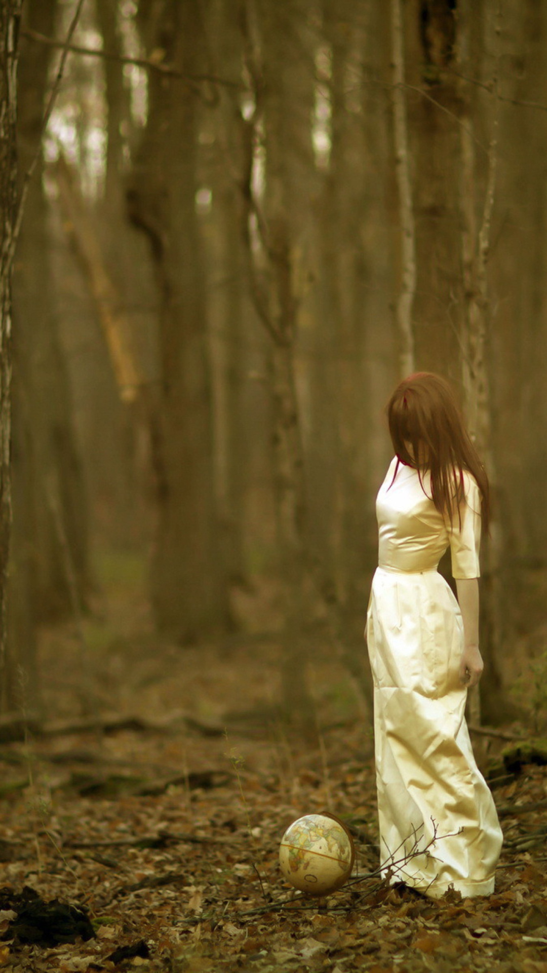 Sfondi Girl And Globe In Forest 1080x1920