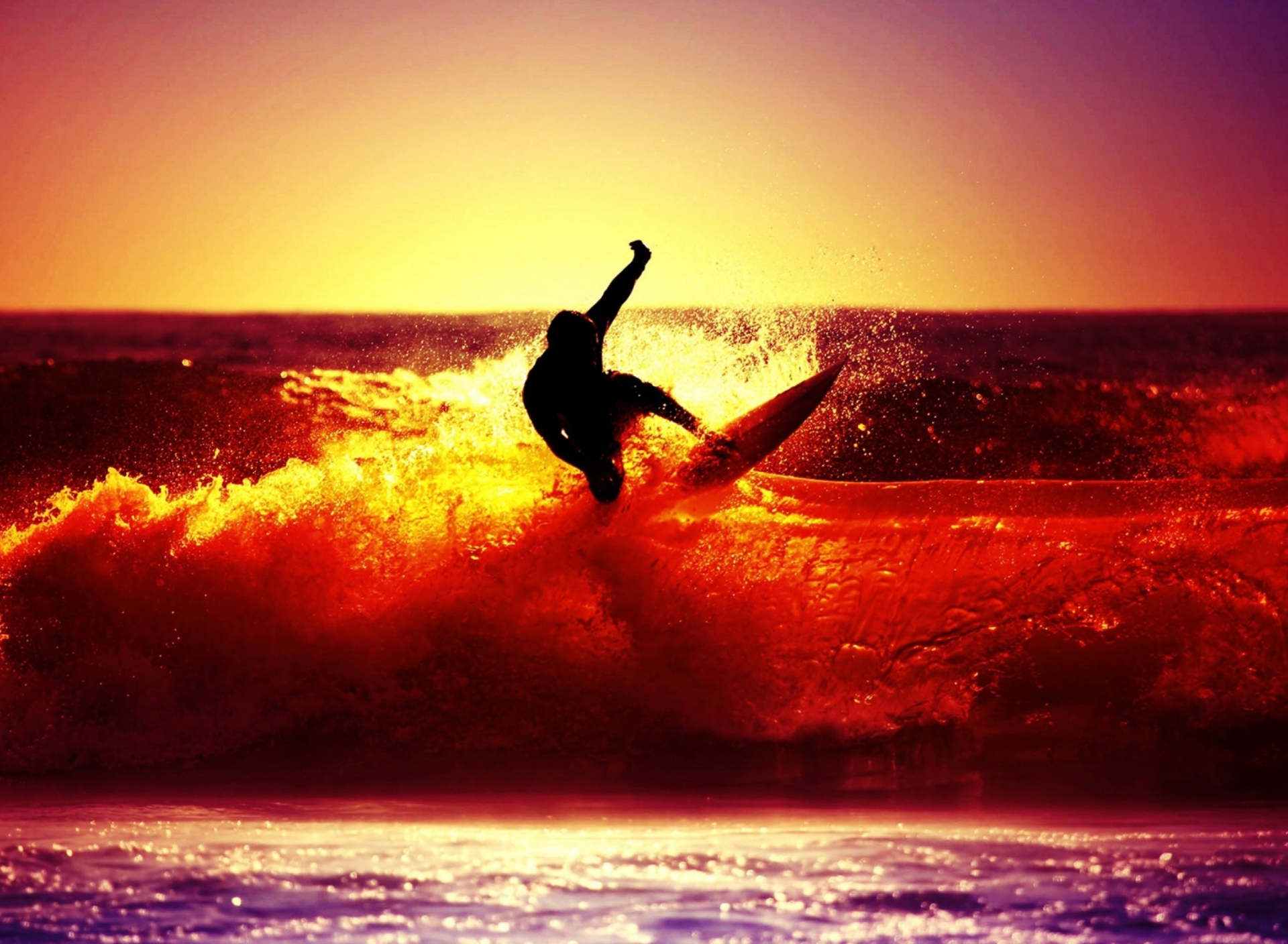 Обои Surfing At Sunset 1920x1408