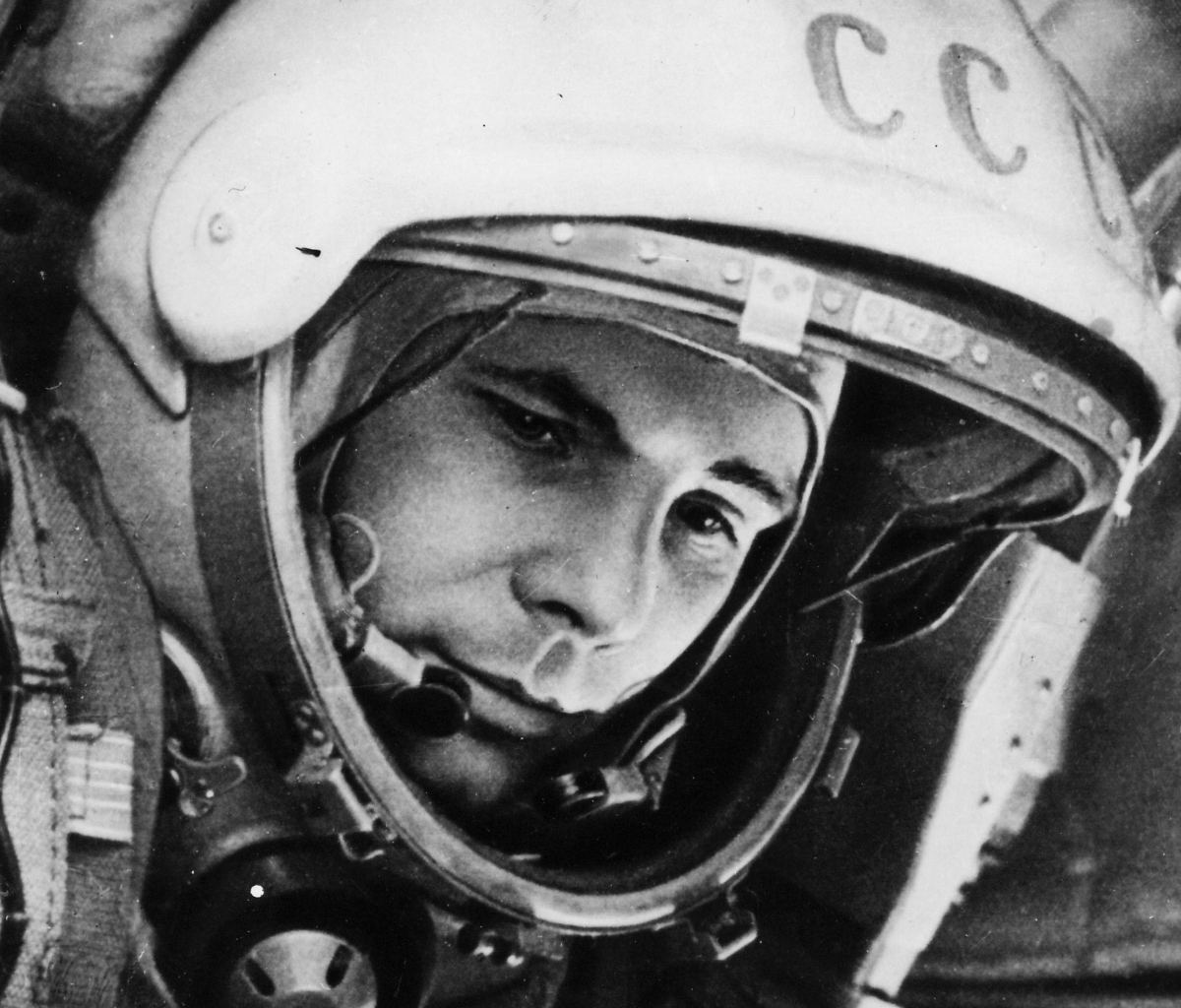 Das Yuri Gagarin First Austronaut Wallpaper 1200x1024