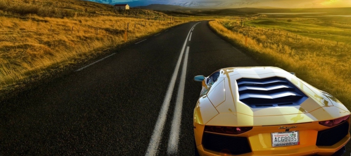 Lamborghini Aventador screenshot #1 720x320