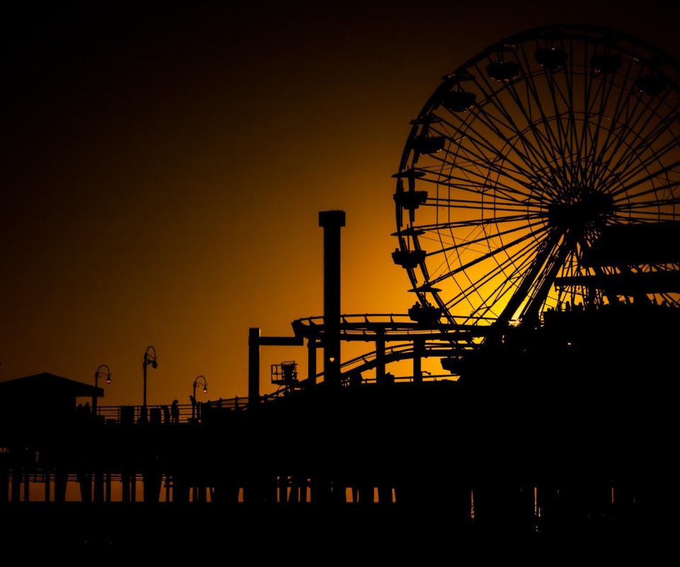 Santa Monica, California wallpaper 960x800