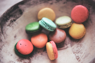 Free Macaroons Picture for Android, iPhone and iPad