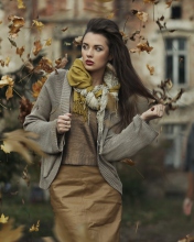 Autumn Girl screenshot #1 176x220