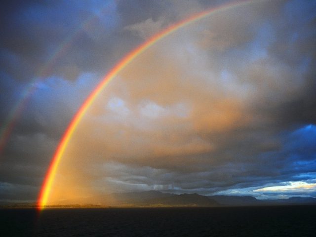 Rainbow wallpaper 640x480