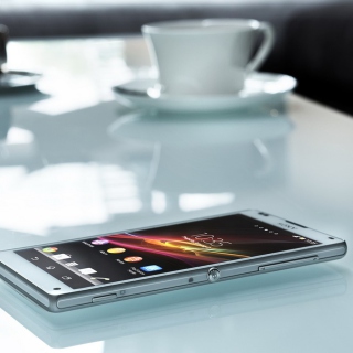 Sony Xperia Z sfondi gratuiti per 1024x1024