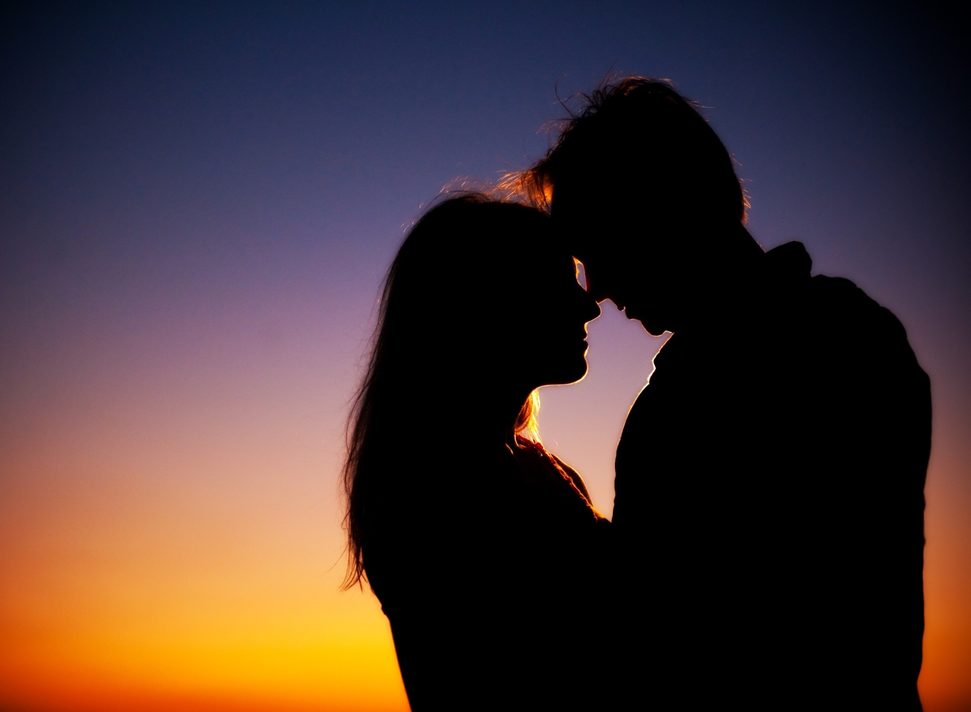 Обои Evening Kiss 1920x1408