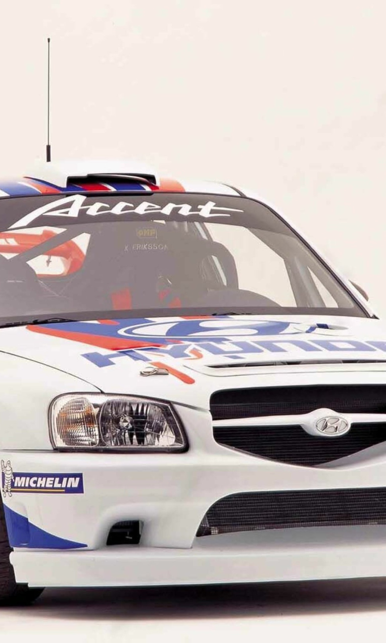 Das Hyundai Accent WRC Wallpaper 768x1280