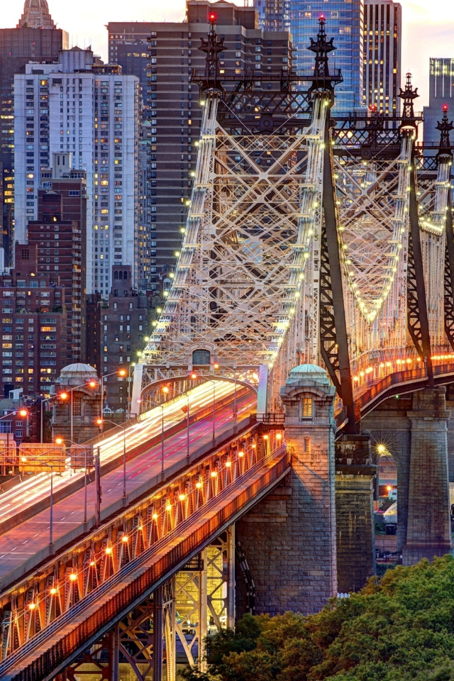 Fondo de pantalla Queensboro Bridge 640x960