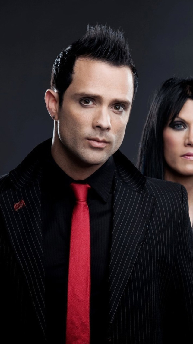 Skillet Christian Rrock Band wallpaper 640x1136