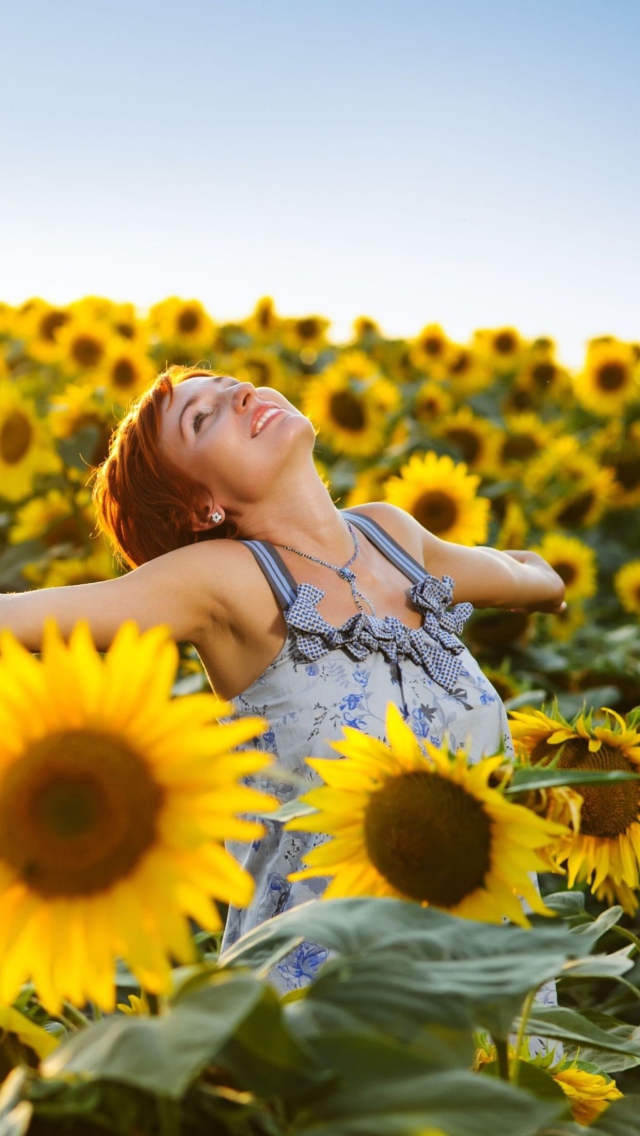 Das Sunflower Girl Wallpaper 640x1136