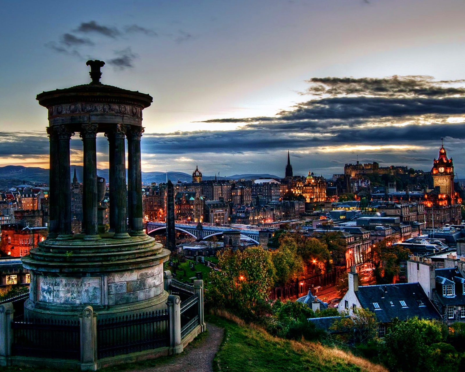 Das Edinburgh Lights Wallpaper 1600x1280