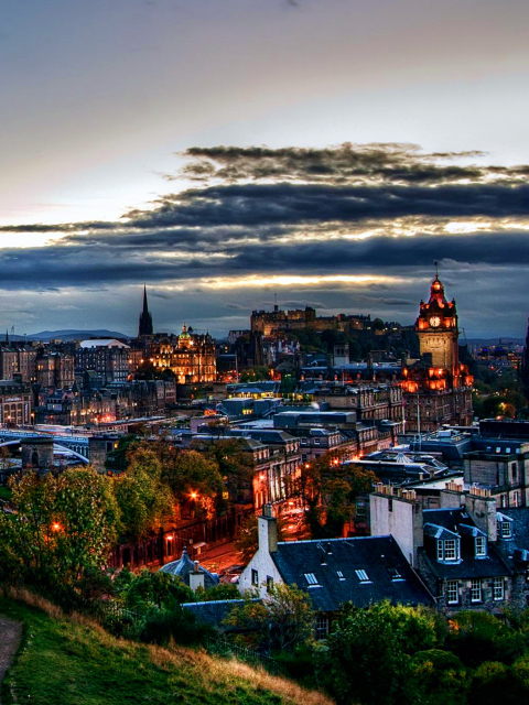 Das Edinburgh Lights Wallpaper 480x640
