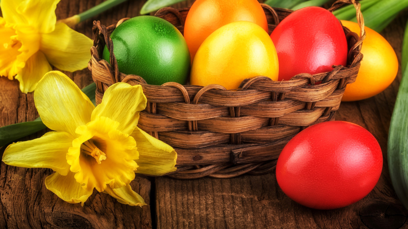 Das Daffodils and Easter Eggs Wallpaper 1366x768