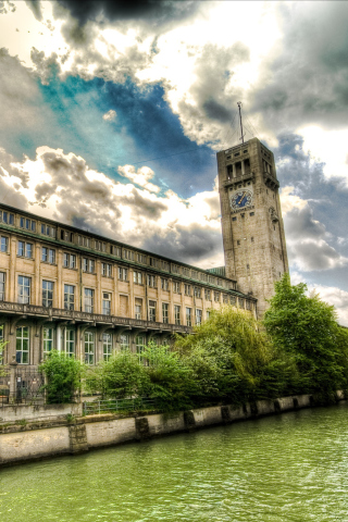 Sfondi Museum In Munich 320x480