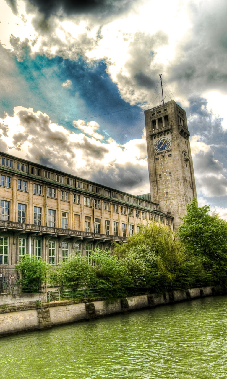 Museum In Munich wallpaper 768x1280