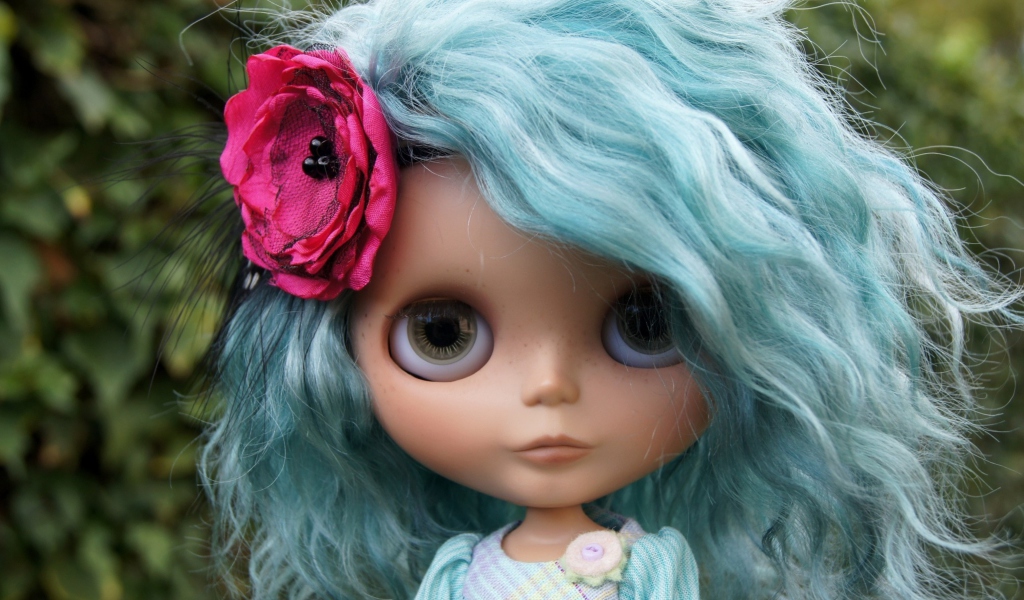 Doll With Blue Hair wallpaper 1024x600