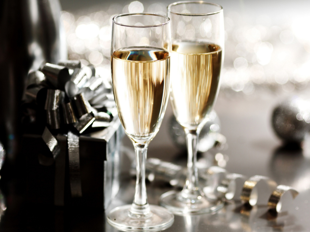 Обои New Years Eve Champagne 1024x768