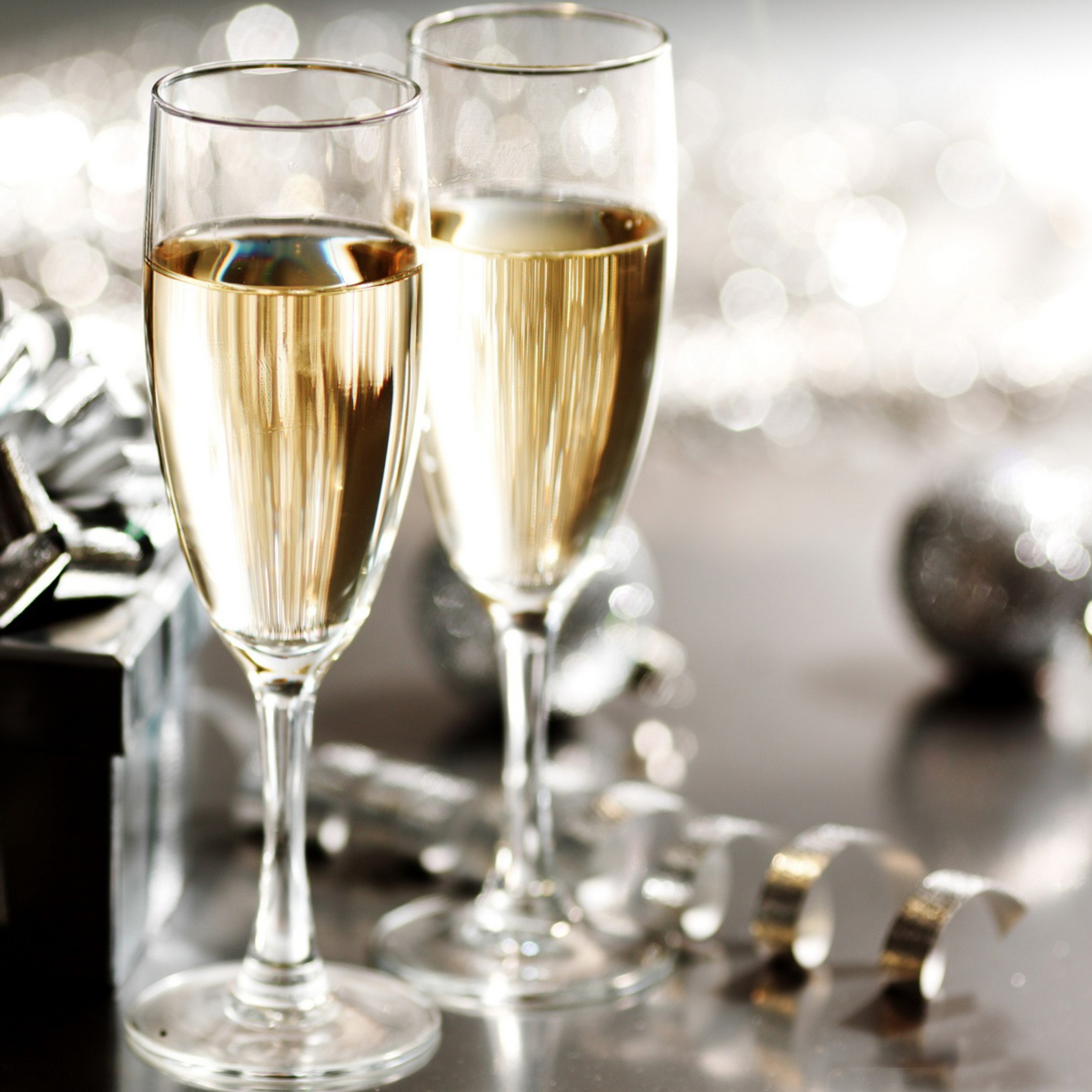 New Years Eve Champagne wallpaper 2048x2048