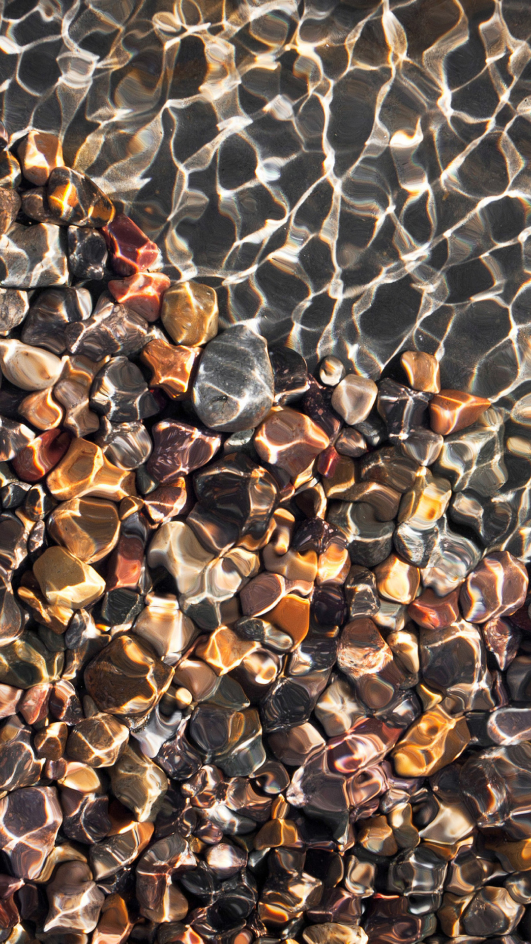 Pebbles And Water Reflections screenshot #1 1080x1920