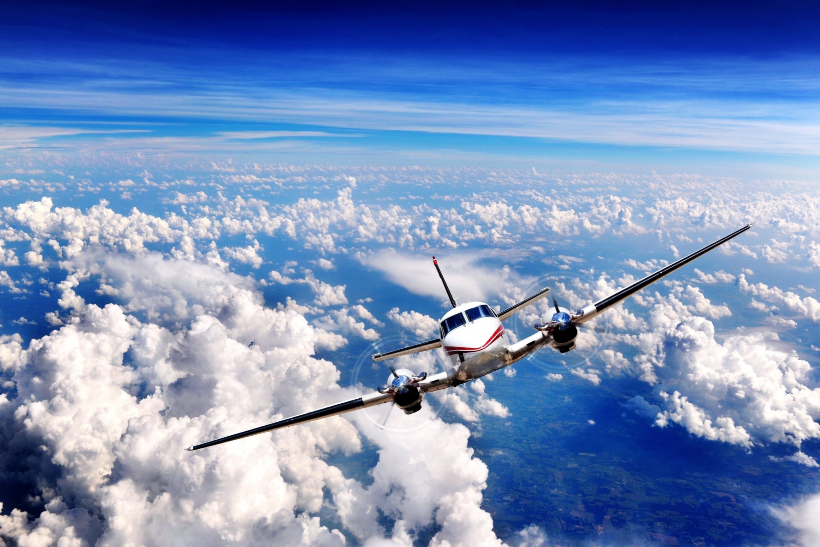 Screenshot №1 pro téma Plane Over The Clouds 2880x1920