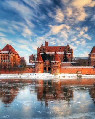Malbork Castle - Poland Picture for 240x320