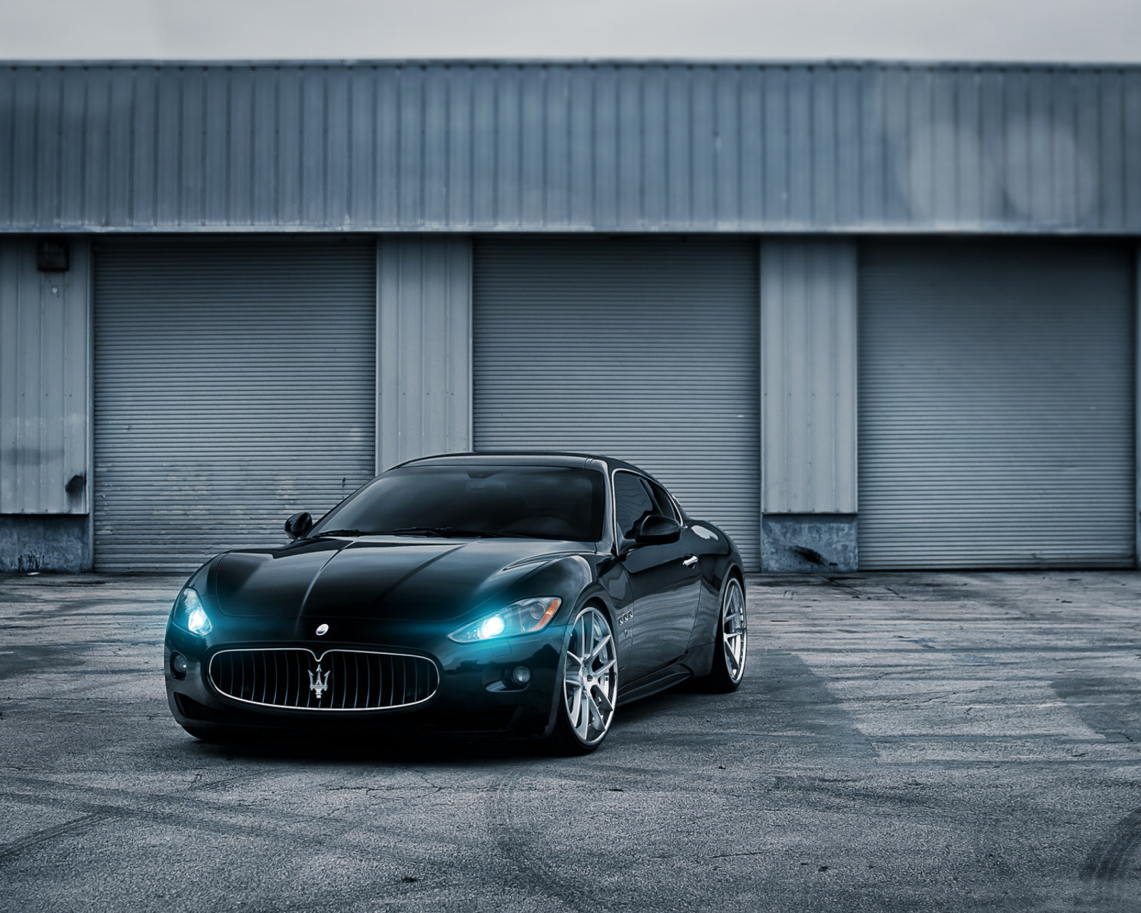 Das Maserati GranTurismo Wallpaper 1600x1280