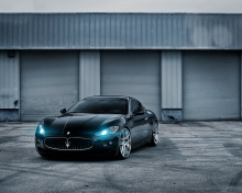 Sfondi Maserati GranTurismo 220x176