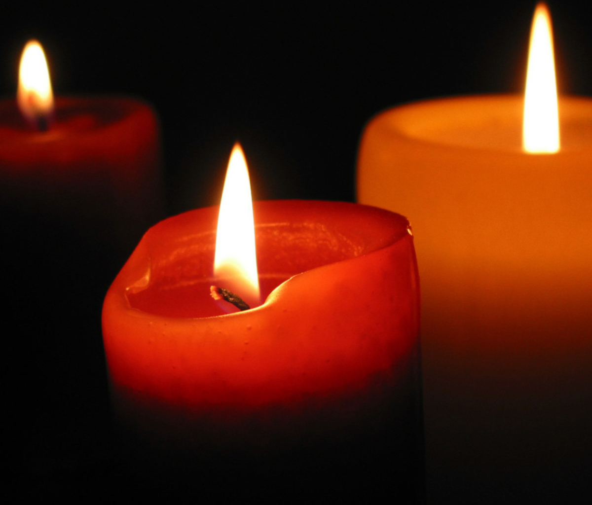 Das Christmas Candles Wallpaper 1200x1024