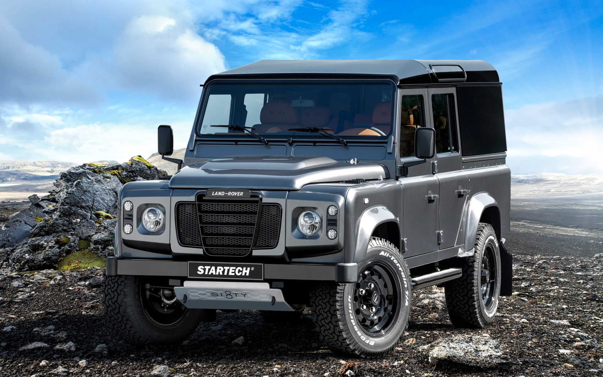 Screenshot №1 pro téma Land Rover Defender STARTECH SIXTY8 1920x1200