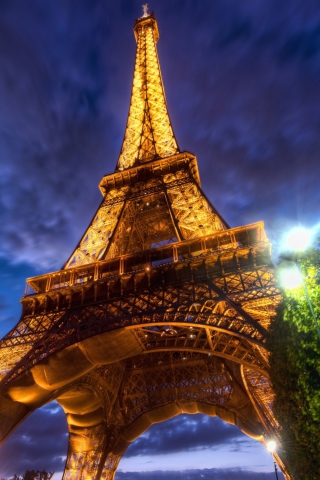 Fondo de pantalla Eiffel Tower 320x480