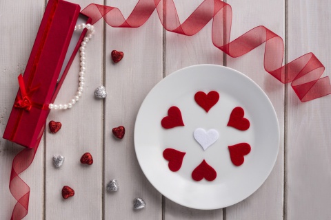 Das Romantic Valentines Day Table Settings Wallpaper 480x320