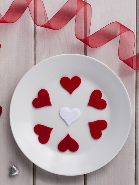 Das Romantic Valentines Day Table Settings Wallpaper 480x640