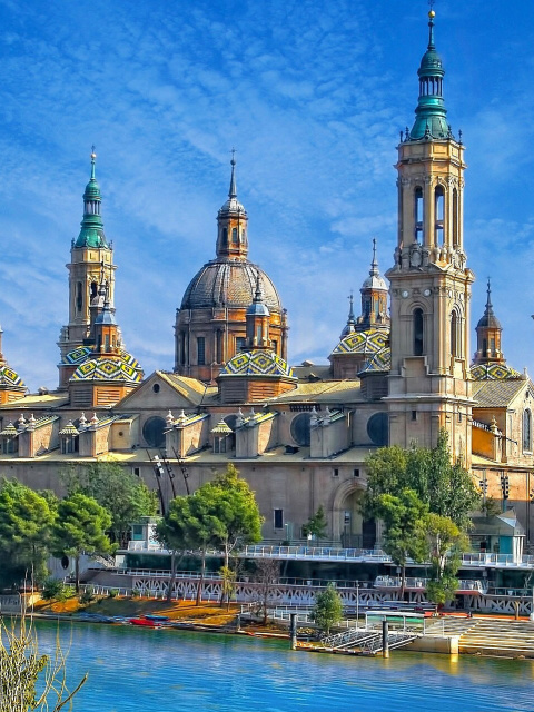 Screenshot №1 pro téma Basilica of Our Lady of the Pillar, Zaragoza, Spain 480x640