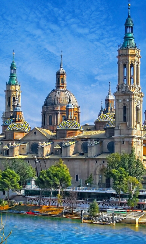 Fondo de pantalla Basilica of Our Lady of the Pillar, Zaragoza, Spain 480x800
